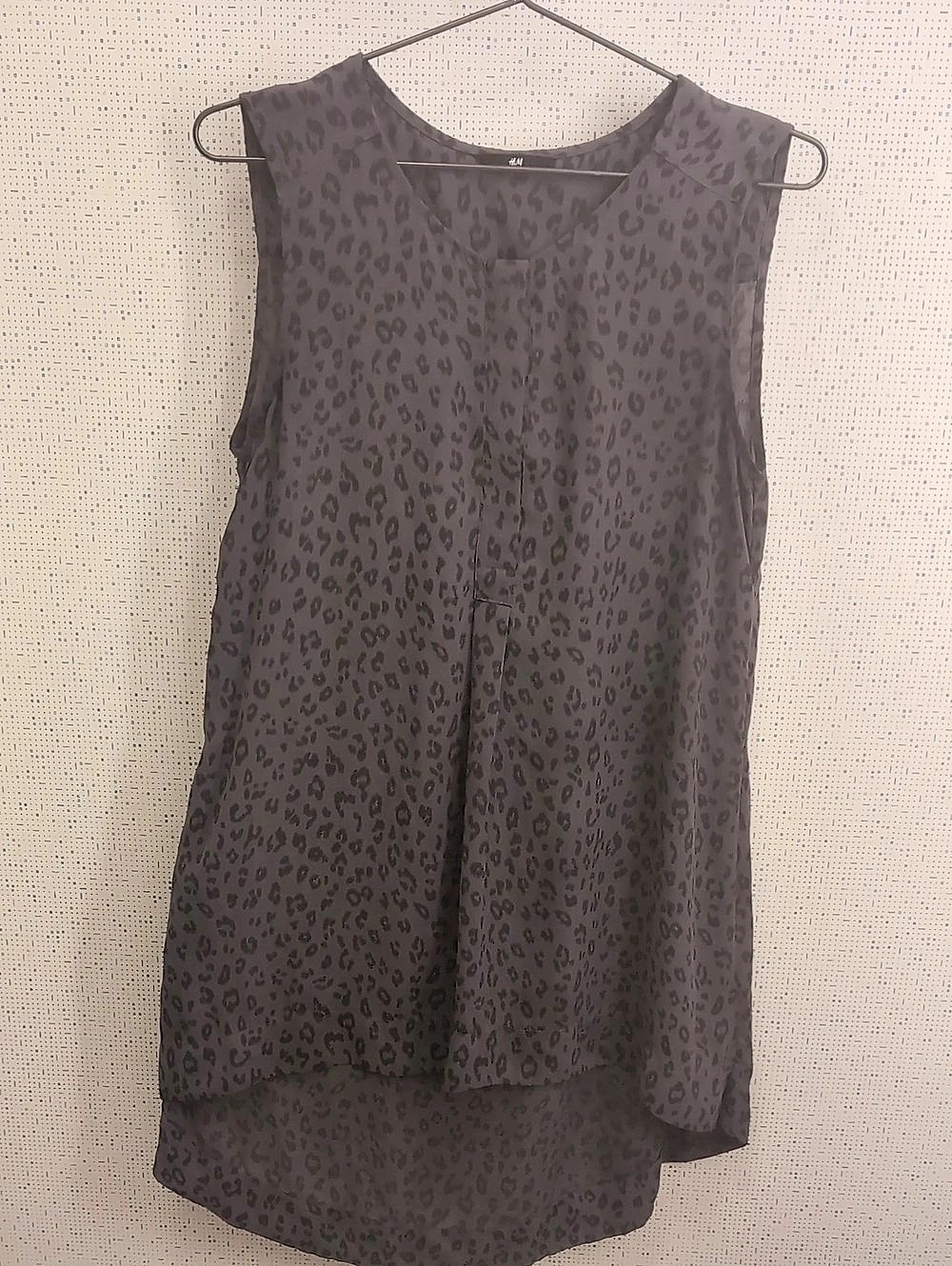 H&M Leopard Print Mini Dress in Gray L